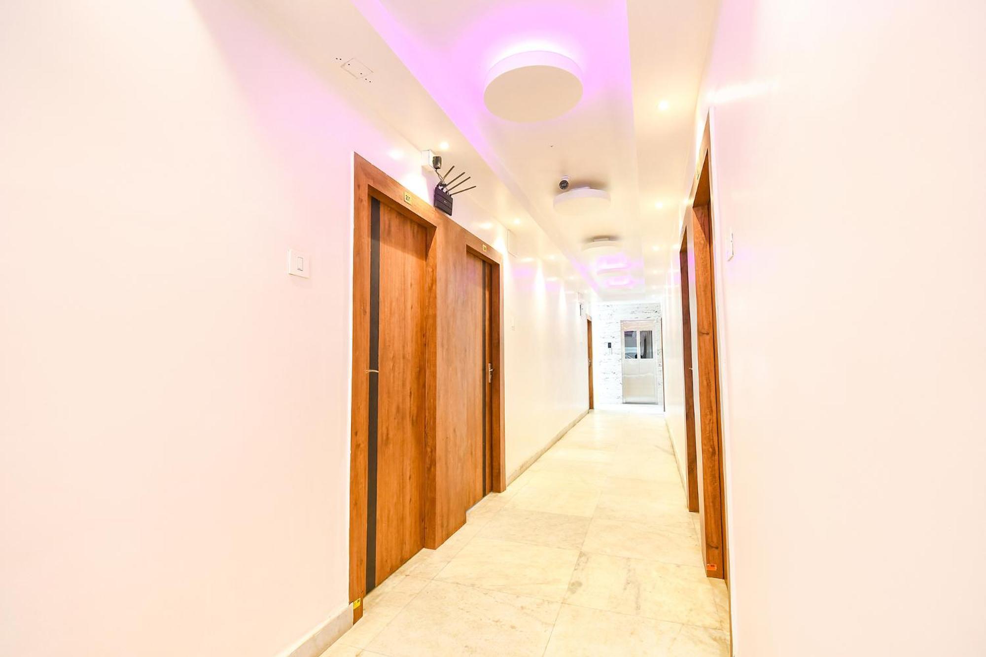 Fabhotel Prime The Golden Plaza - Nr Tarapith Temple Buitenkant foto