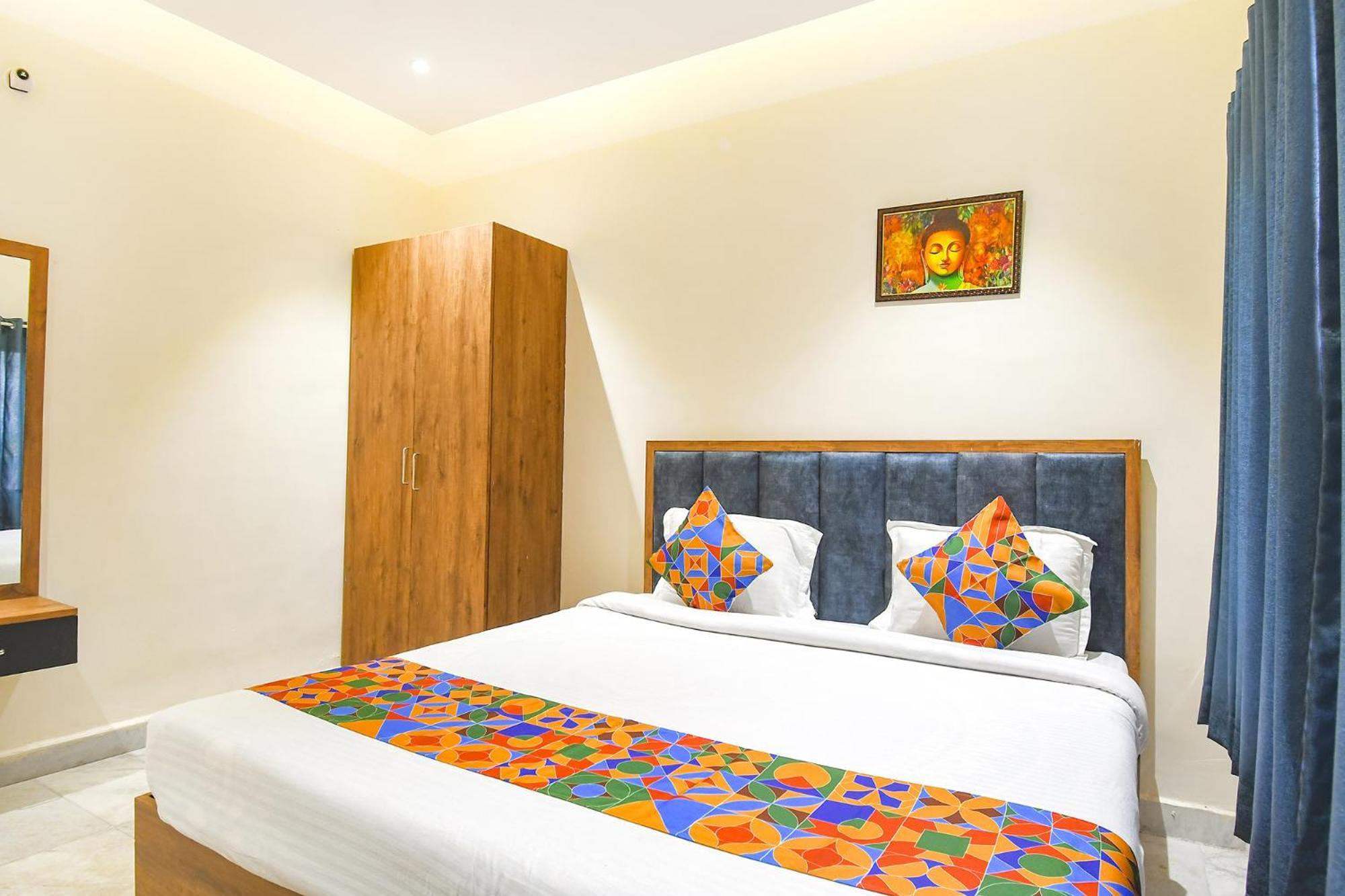 Fabhotel Prime The Golden Plaza - Nr Tarapith Temple Buitenkant foto