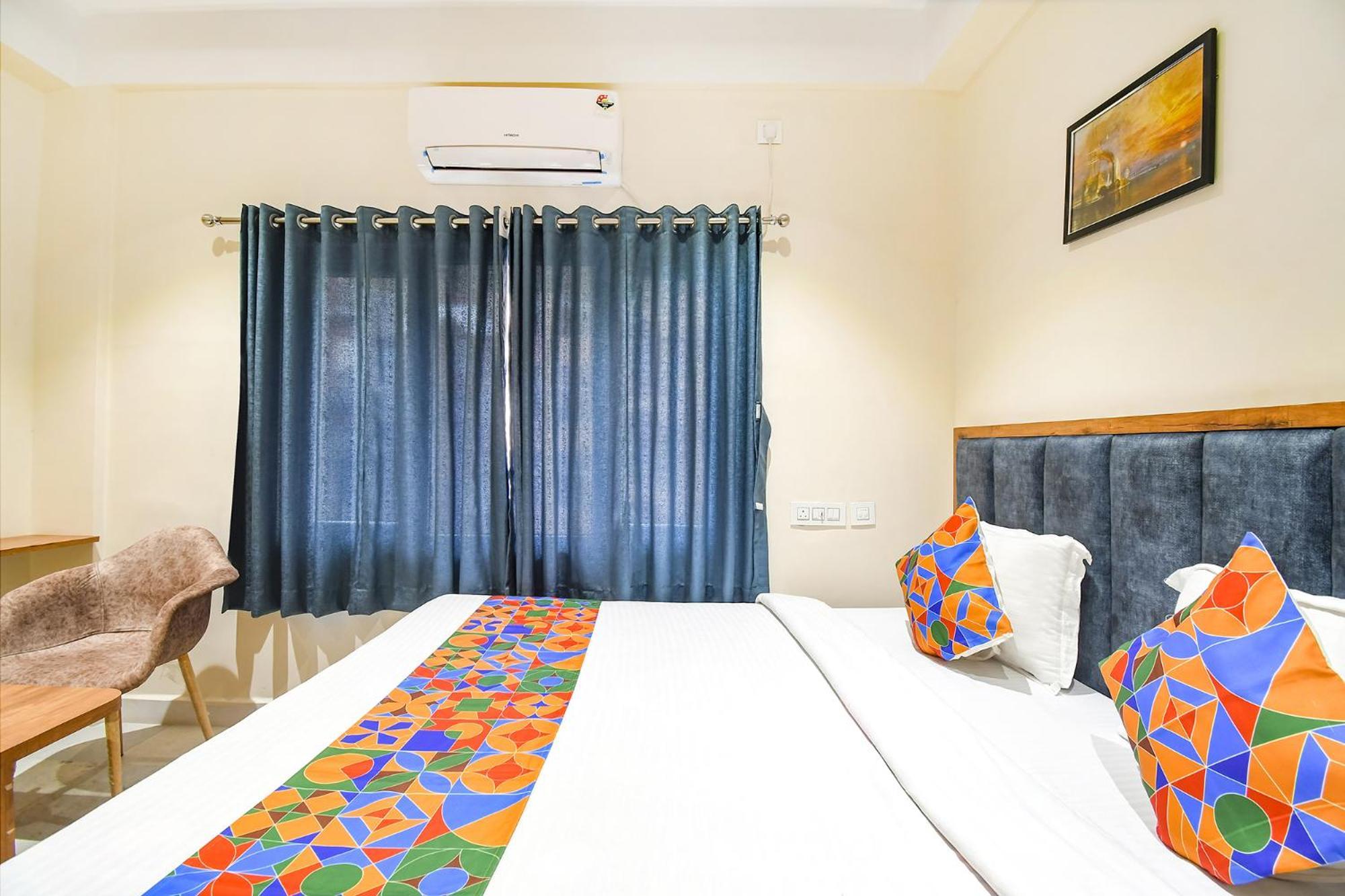 Fabhotel Prime The Golden Plaza - Nr Tarapith Temple Buitenkant foto