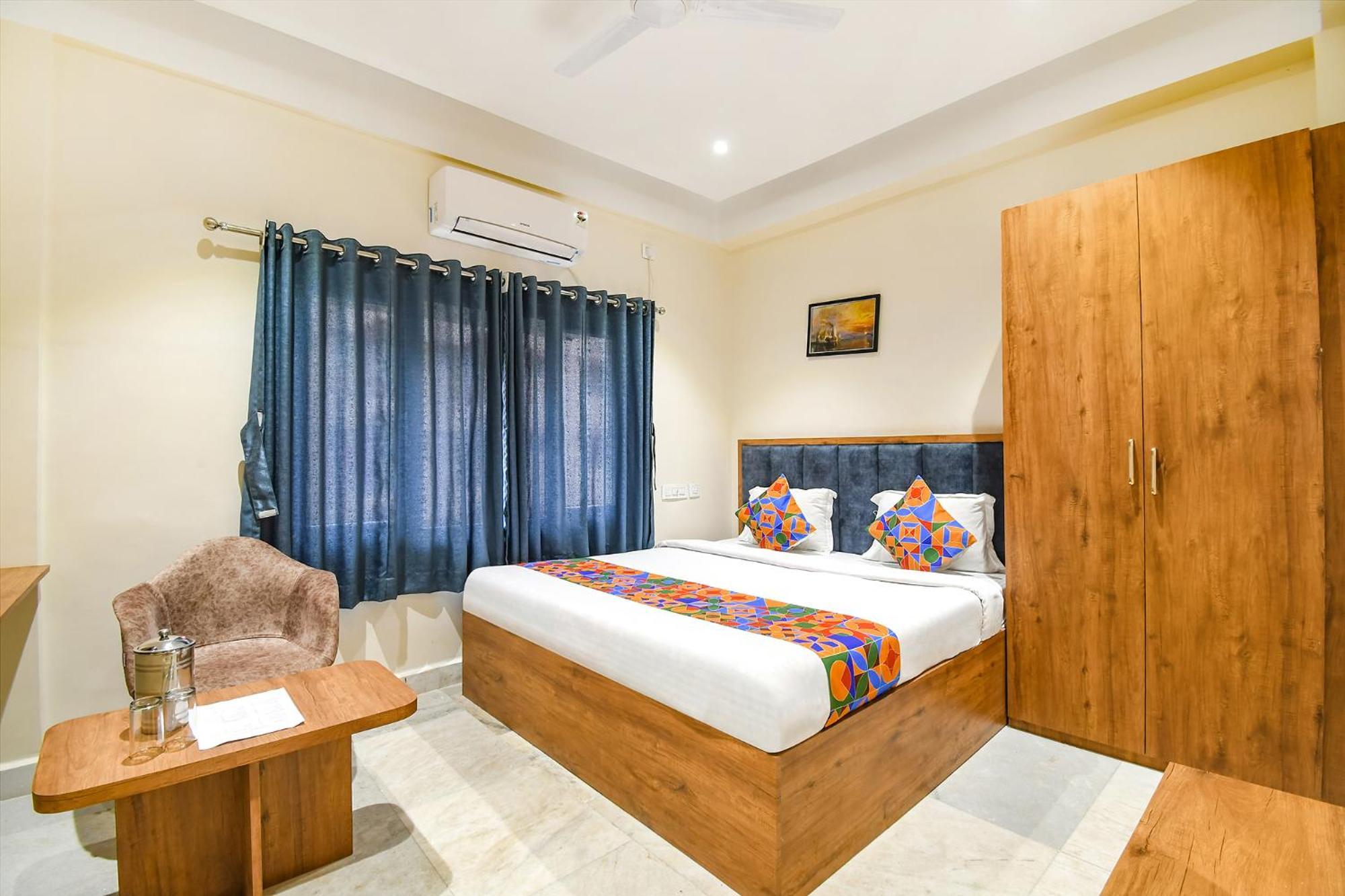 Fabhotel Prime The Golden Plaza - Nr Tarapith Temple Buitenkant foto